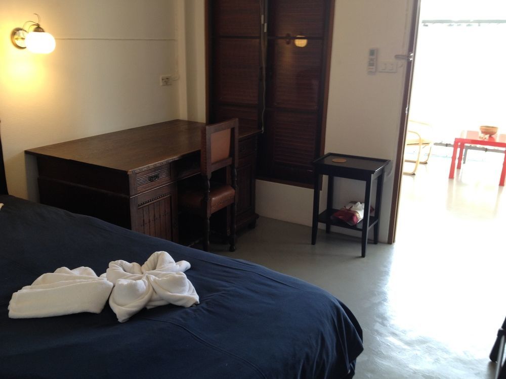 Barefeet Naturist Resort Bangkok Exterior foto